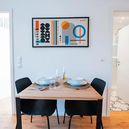 Inviting Flat Near Center & The Mosel River