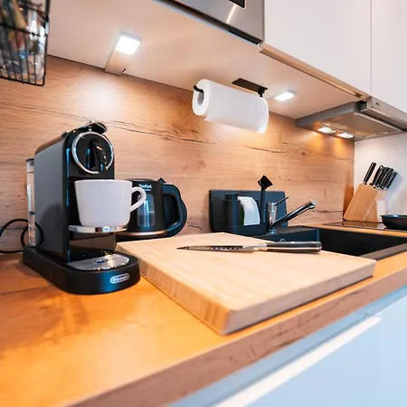 Inviting Flat Near Center & The Mosel River Apartment *