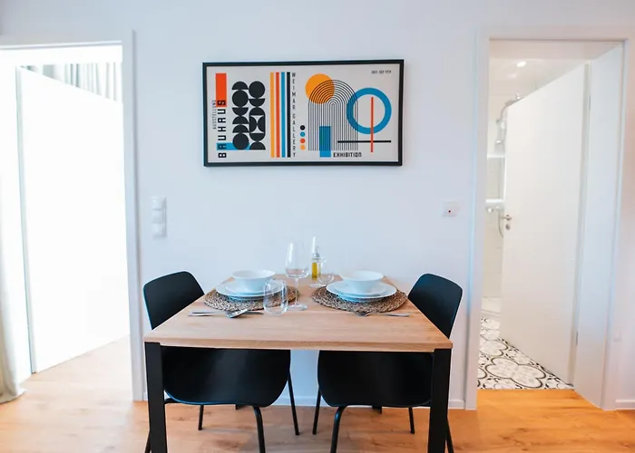 Inviting Flat Near Center & The Mosel River