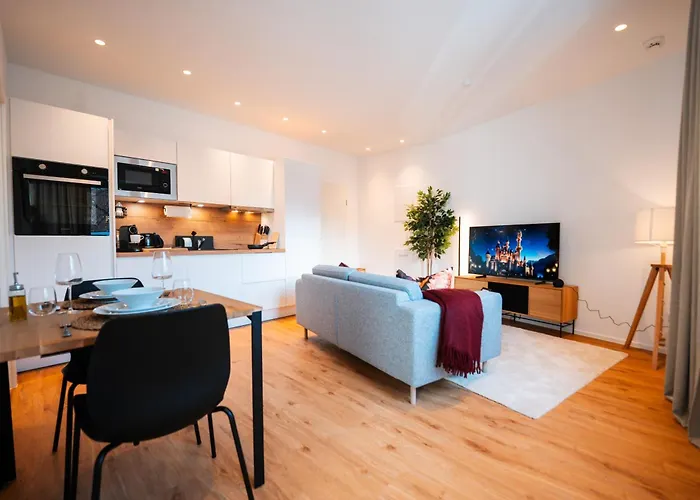 Apartment Inviting Flat Near Center & The Mosel River *